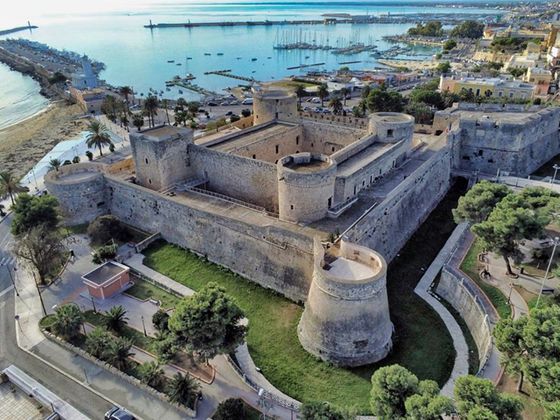 073. Manfredonia - Castello